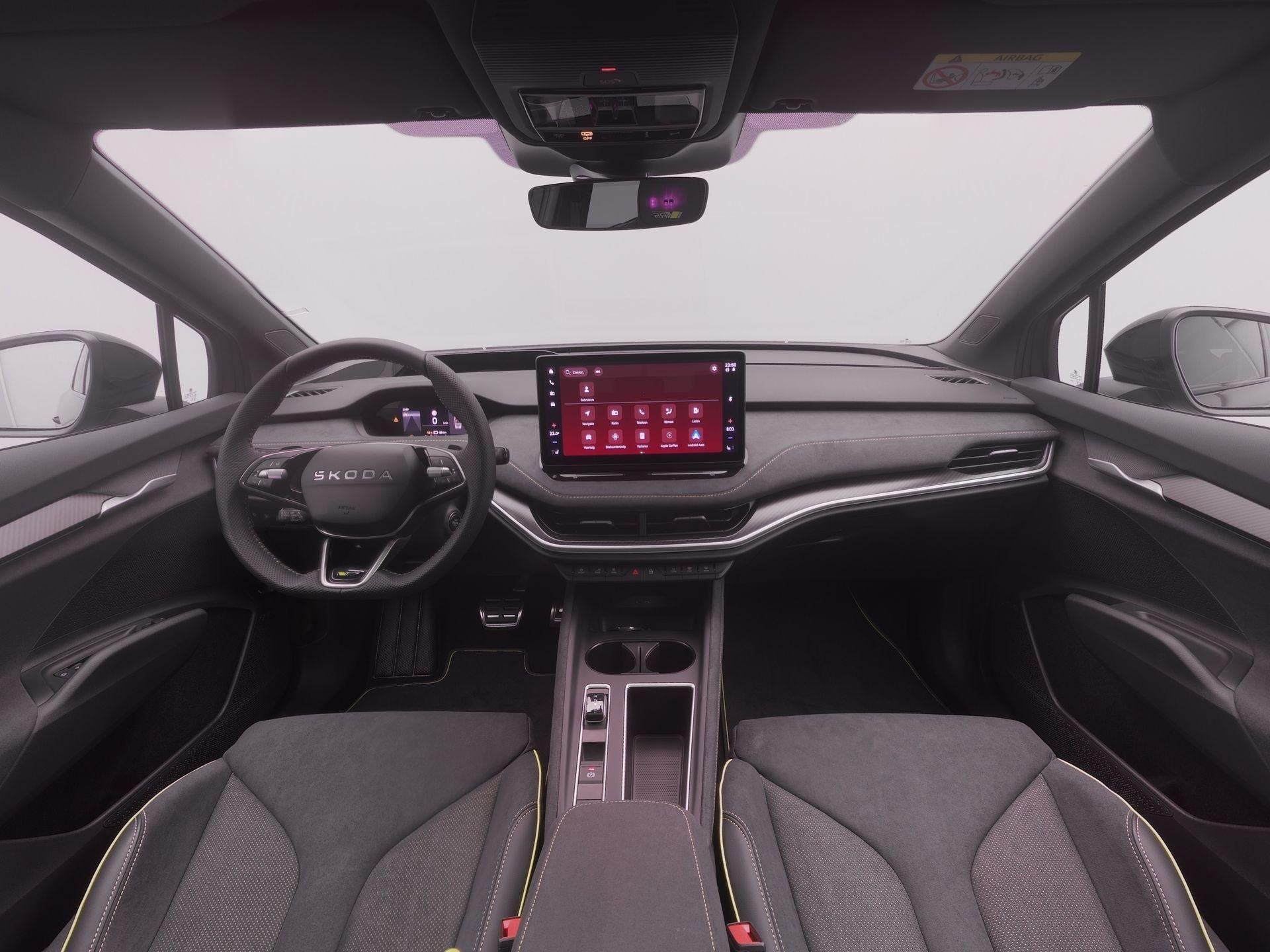 Skoda Enyaq RS | Warmtepomp | Panoramadak | Trekhaak | Massa, Auto's, 510 min, 568 km, 82 kWh, 340 pk