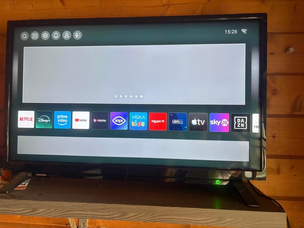 Toshiba 32inch smart tv, Ophalen, Zo goed als nieuw, 50 Hz, Toshiba