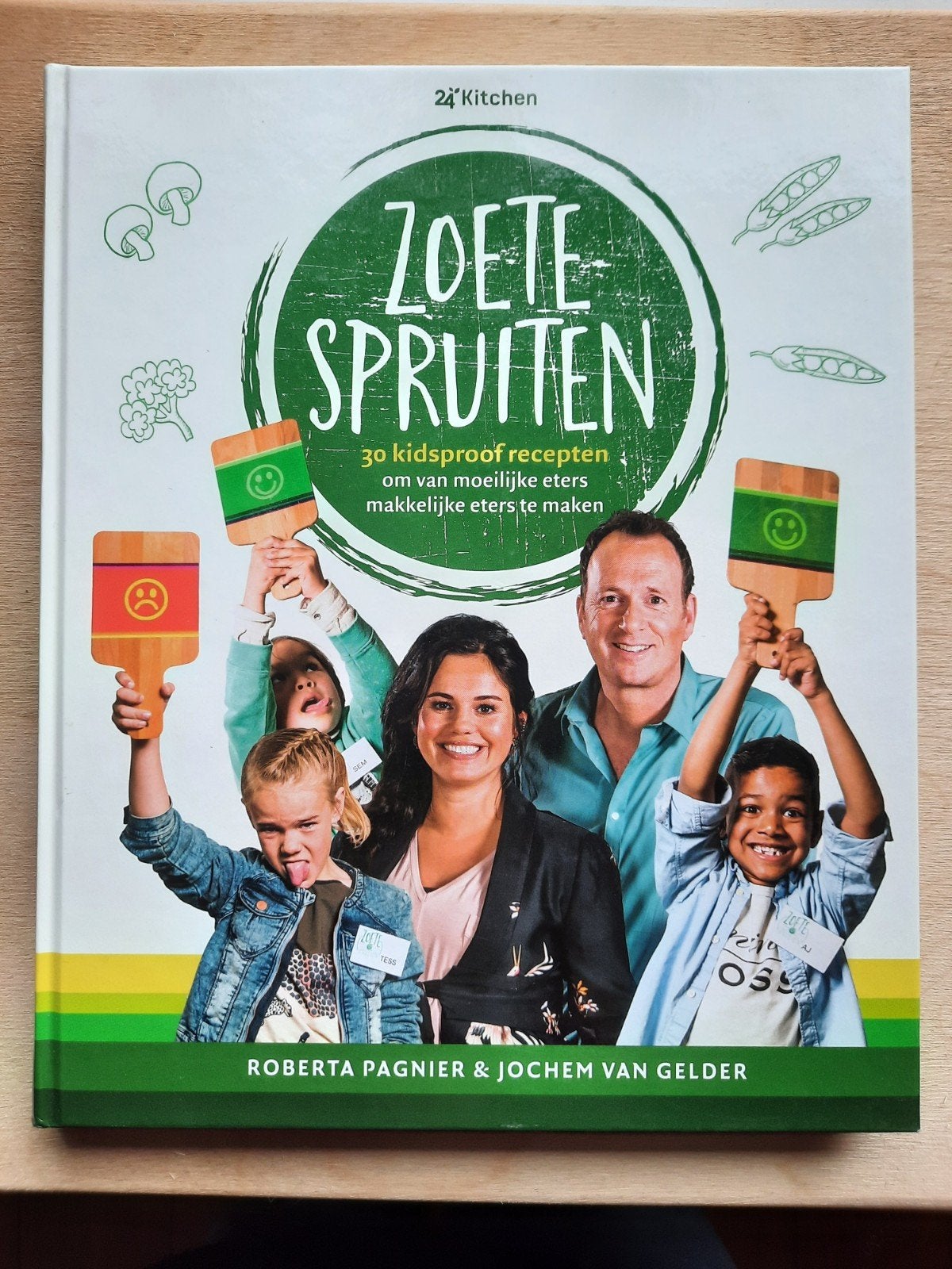 Roberta Pagnier - Zoete spruiten, Roberta Pagnier; Jochem van Gelder, Ophalen of Verzenden, Zo goed als nieuw, Nederland en België