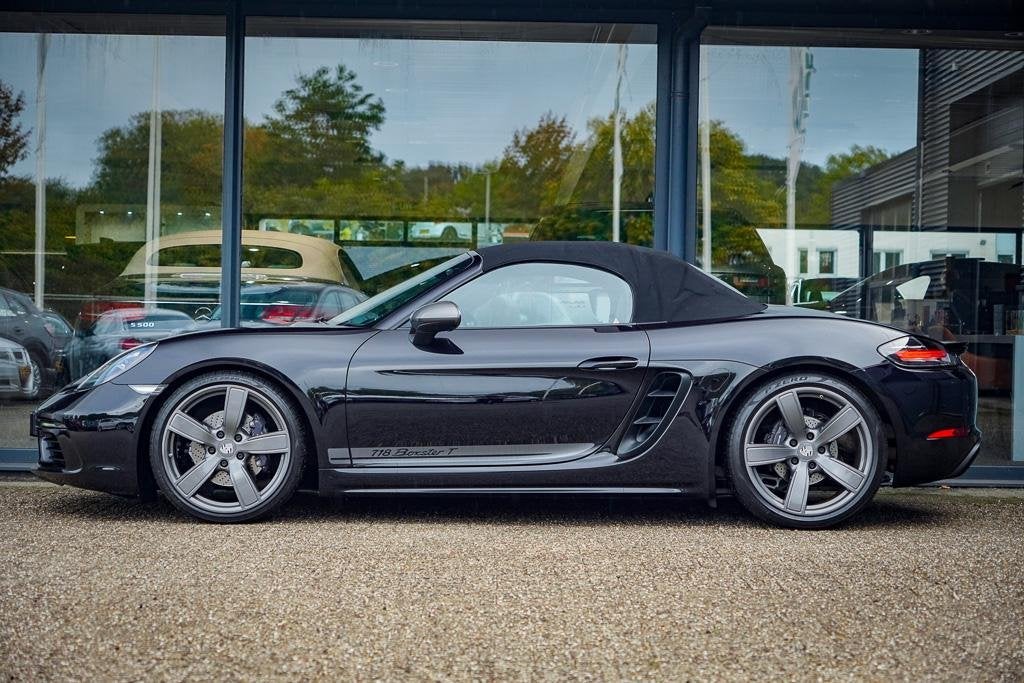 Porsche 718 Boxster 2.0 T / NL Auto / 18-Voudig / Carplay /, Auto's, Achterwielaandrijving, Gebruikt, 4 cilinders, Cabriolet