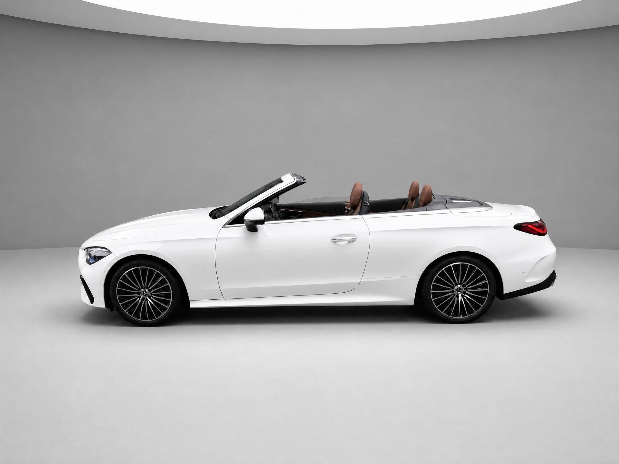 Mercedes-Benz CLE Cabriolet 200 4MATIC AMG Line, Auto's, Automaat, Euro 6, Cabriolet, 4 stoelen