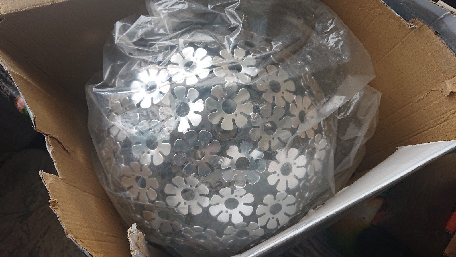 Ranex bollamp van aluminium bloemen, Dieren en Toebehoren, Overige soorten
