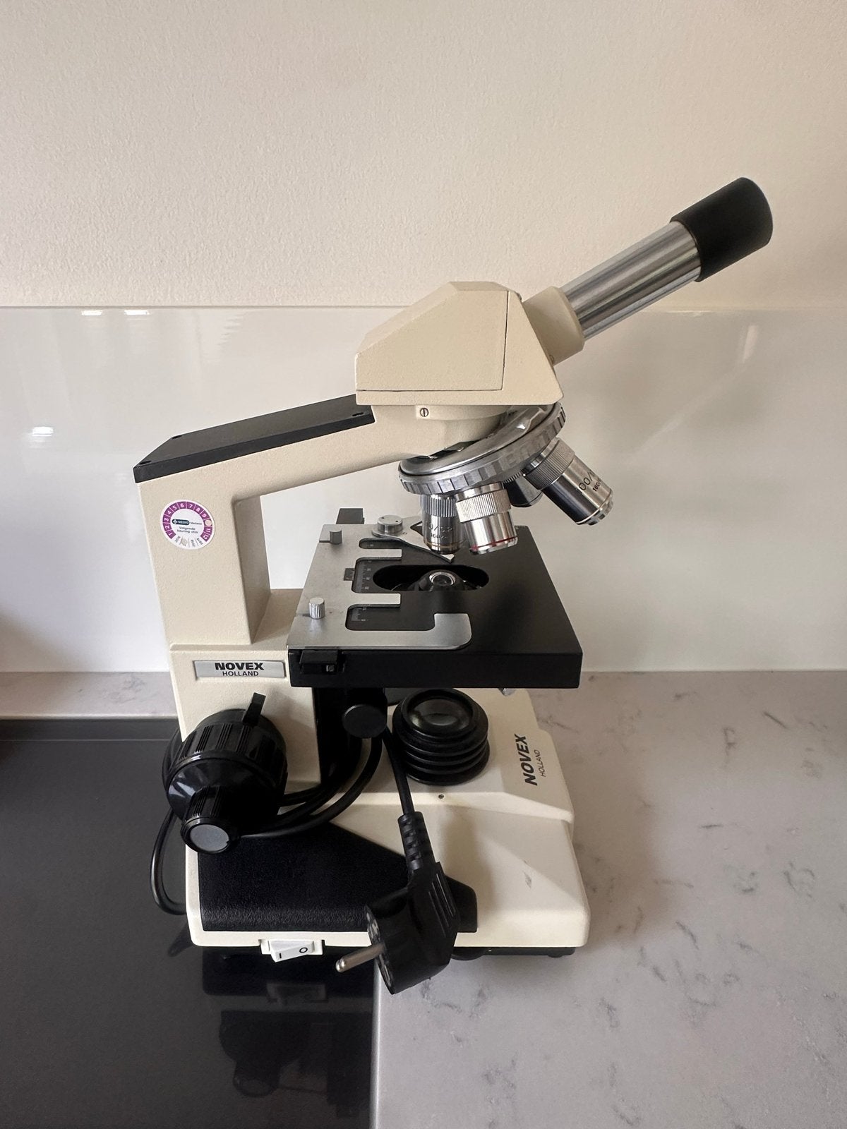 Novex Holland Microscoop - Uitstekende Staat, Audio, Tv en Foto, Ophalen of Verzenden, Zo goed als nieuw, 400x tot 1000x, Biologische microscoop