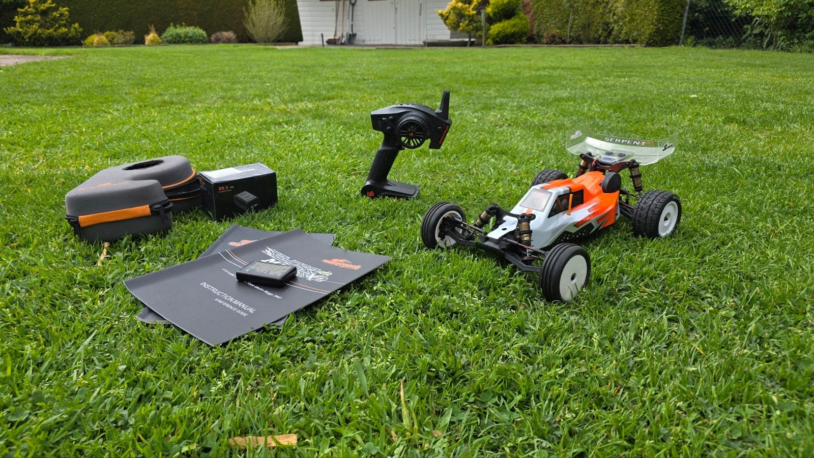 Dikke Serpent brushless 1/10 buggy compleet zgan!!!, Hobby en Vrije tijd, Modelbouw | Radiografisch | Auto's, Ophalen of Verzenden