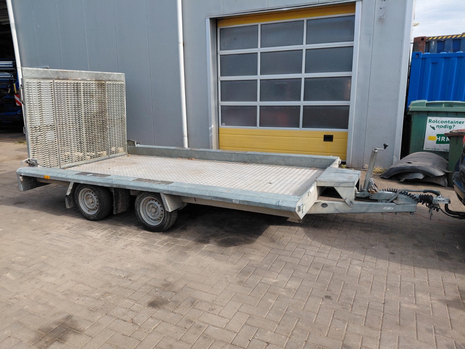 Hapert machinetransporter aanhanger, Ophalen