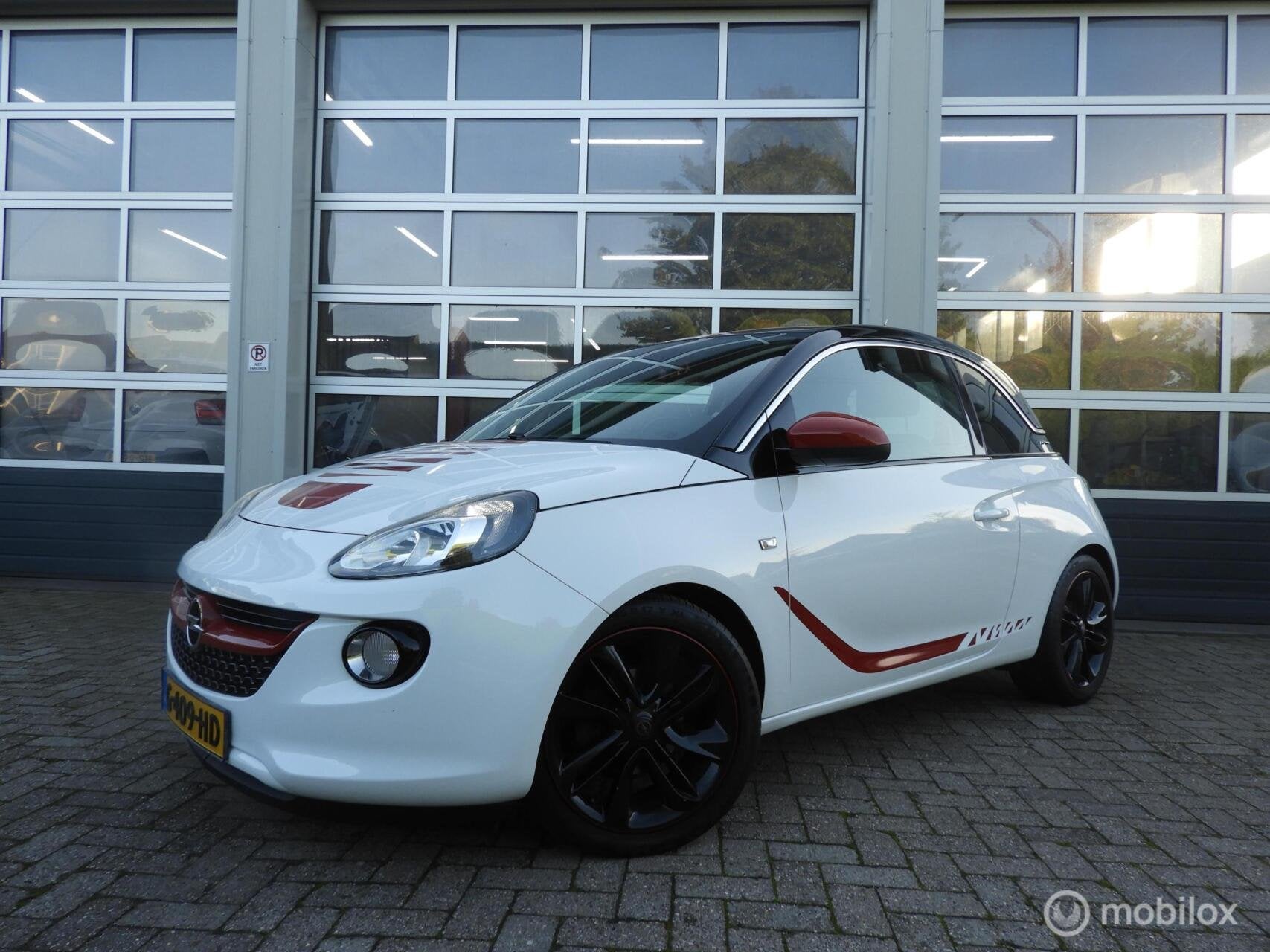 Opel ADAM 1.4 Sterrenhemel, Voorwielaandrijving, Euro 5, 1398 cc, 4 cilinders