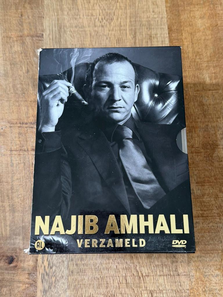 Naijd Amhali, Ophalen of Verzenden, Zo goed als nieuw, Stand-up of Theatershow