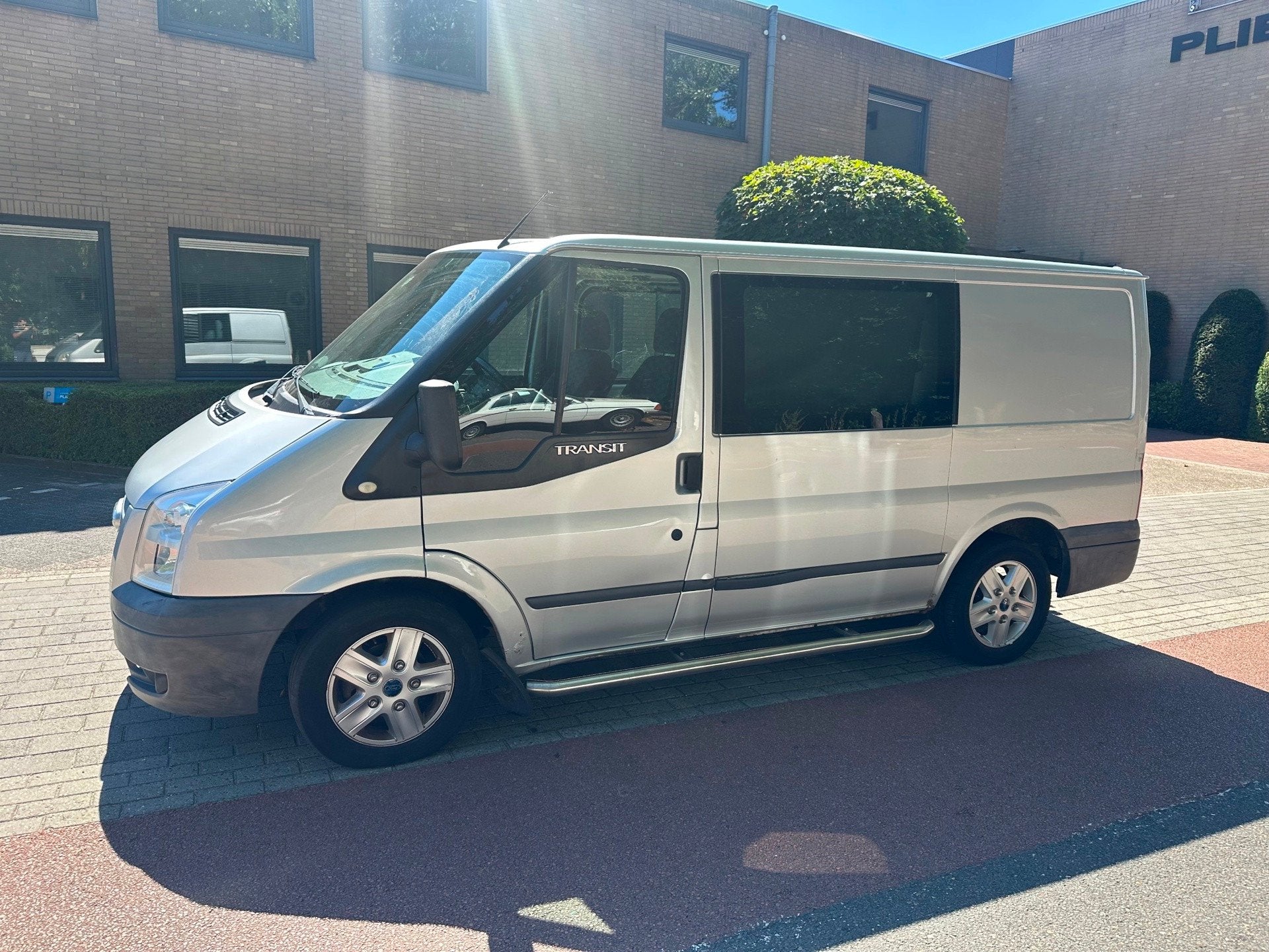 Ford Transit 260S 2.2 TDCI SHD DC AIRCO DUBBEL CABINE, Voorwielaandrijving, 1780 kg, Gebruikt, 4 cilinders