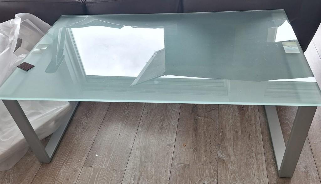 Glazen tafel, Huis en Inrichting, Tafels | Salontafels, Ophalen, Gebruikt, 100 tot 150 cm, 50 tot 100 cm