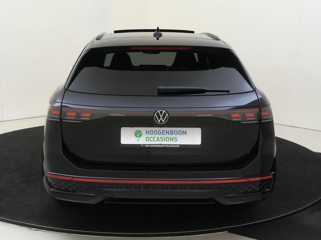 Volkswagen Passat Variant 1.5 eHybrid R-Line Edition | SoH 1, 12 maanden, 4 cilinders, Hybride Elektrisch/Benzine, 1758 kg