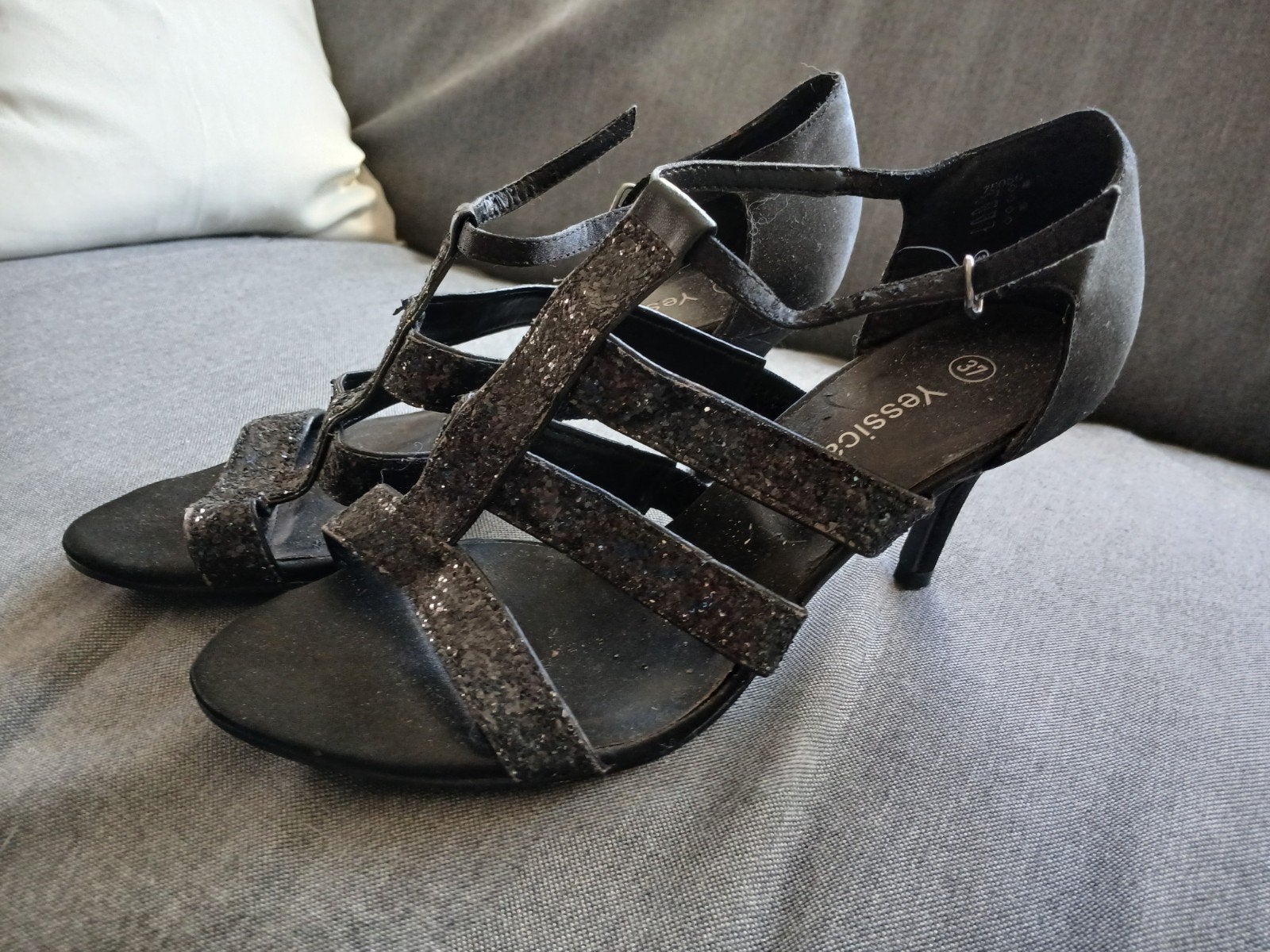Zwarte glitter sandalen met hak - Maat 37, Gedragen, Yessica, Zwart, Sandalen of Muiltjes