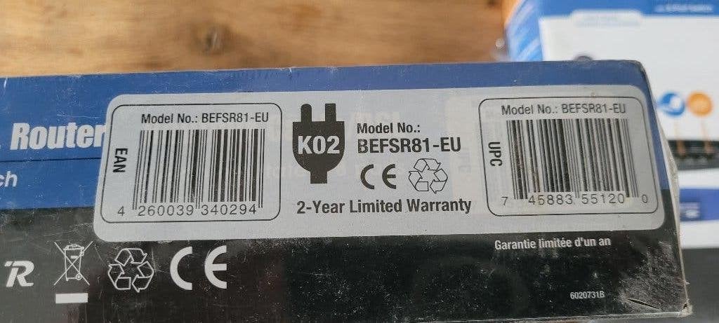 2 x nieuwe Linksys 8 poorts router, Computers en Software, Netwerk switches, Ophalen of Verzenden, Nieuw