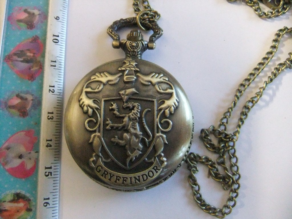 Harry Potter Griffendor metalen zakhorloge met 40 cm ketting, Verzamelen, Verzenden, Nieuw, Overige typen