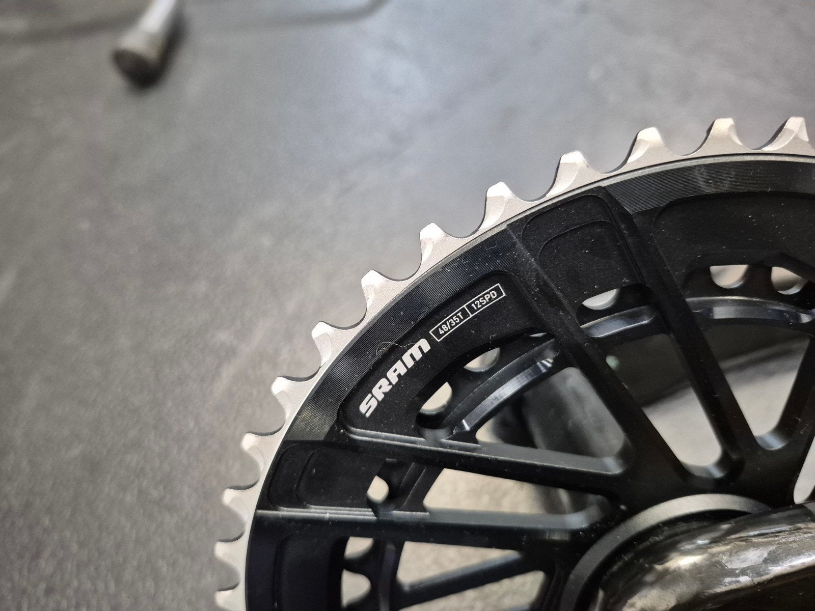Foto 4 van Sram Force Crankset Powermeter 170 mm (Nieuw)