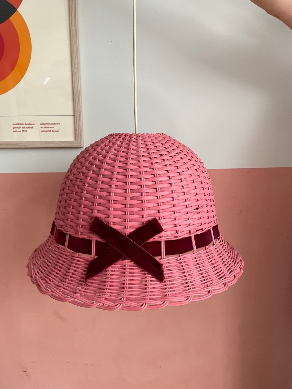Vintage Roze Hoed Hanglamp - Sfeervolle Verlichting, Ophalen of Verzenden, Gebruikt, Natuurlijk materiaal, Overige fittingen