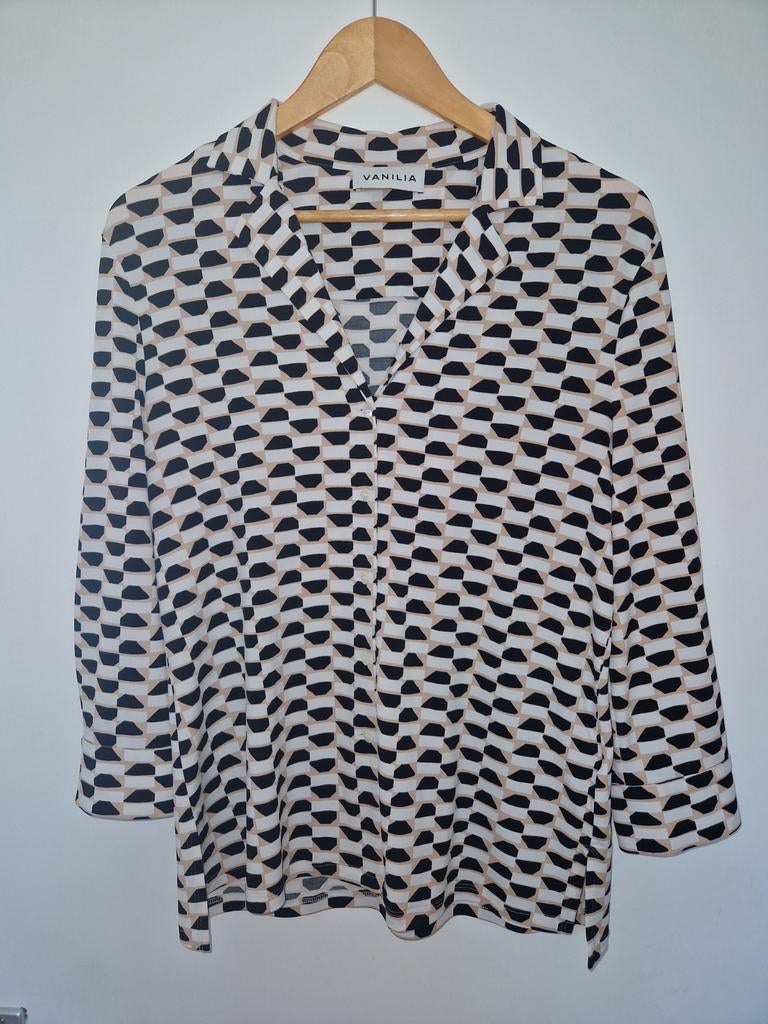 Mooie Vanilia blouse maat 38, Kleding | Dames, Blouses en Tunieken, Zo goed als nieuw, Maat 38/40 (M), Zwart, Ophalen of Verzenden