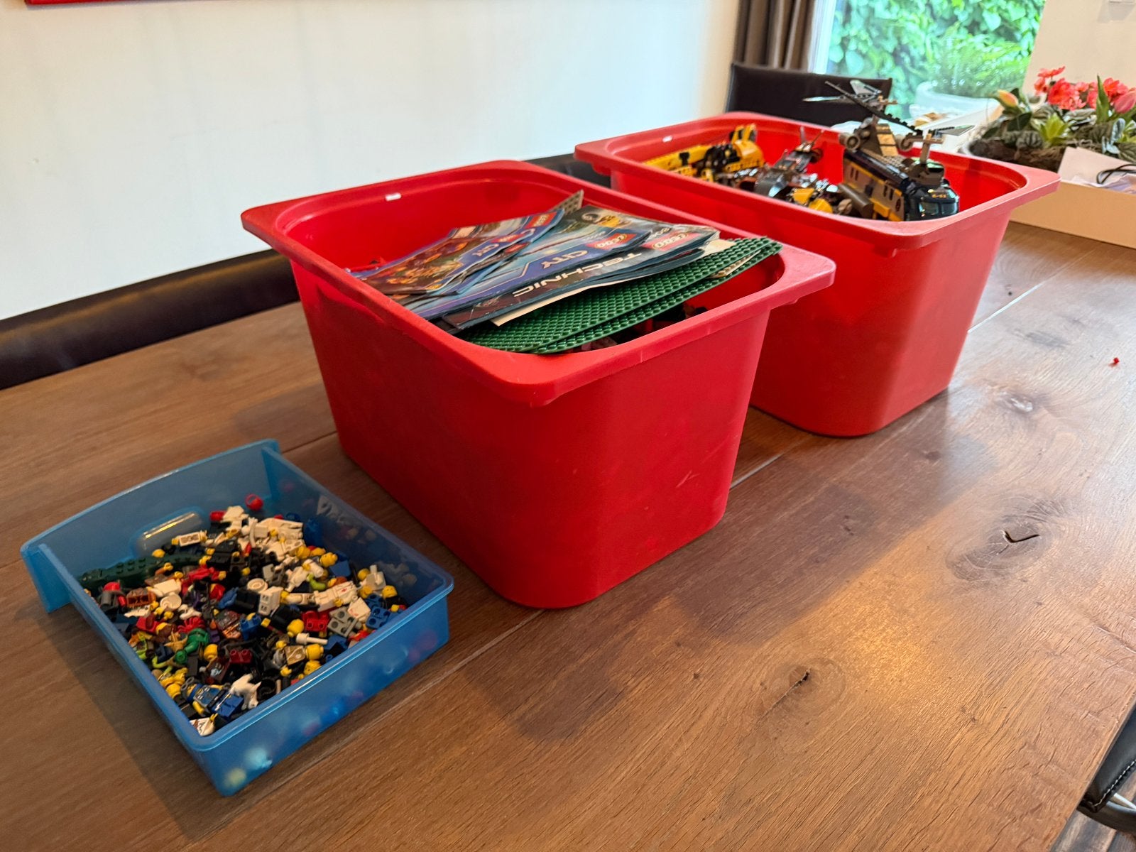 Lego 2 bakken vol, Ophalen, Zo goed als nieuw
