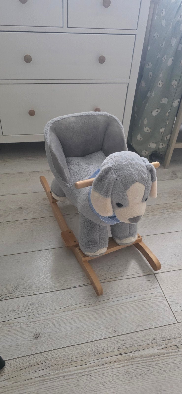 Schattige honden schommelstoel voor baby's, Ophalen, Zo goed als nieuw, Jongen of Meisje