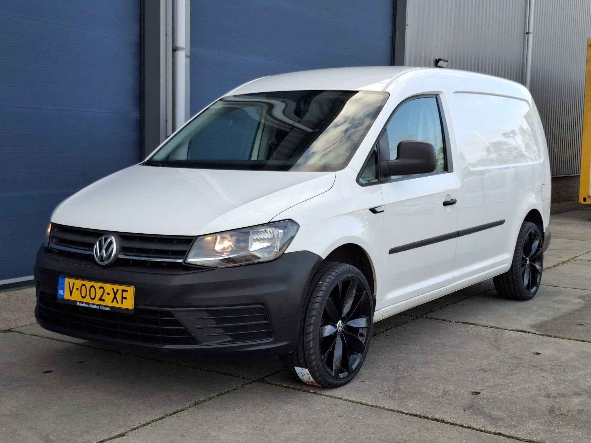Volkswagen Caddy 2.0 TDI L2H1 BMT Maxi Trendline AUTOMAAT /, Auto's, Stof, 4 cilinders, Volkswagen, Wit
