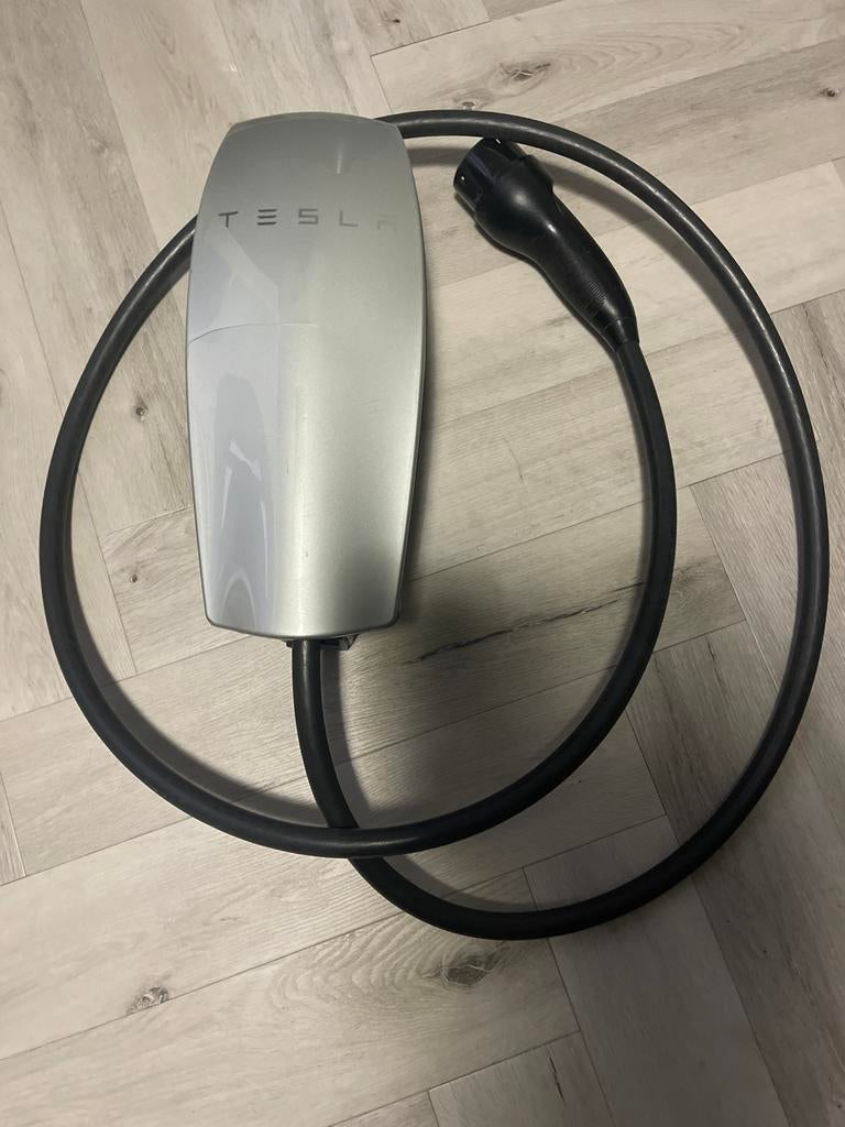 Tesla Wall Connector Gen 2 Type 2 - Universeel 32A, Ophalen of Verzenden, Gebruikt, Laadpaal