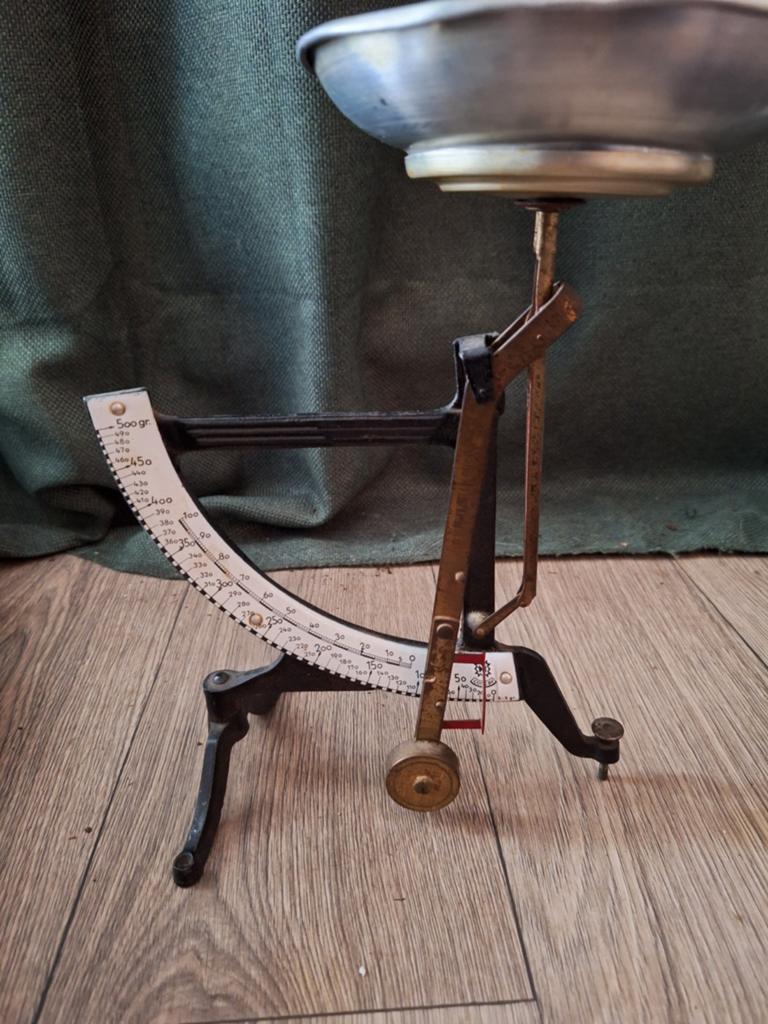 Antieke precisie weegschaal tot 500 gram, Ophalen of Verzenden