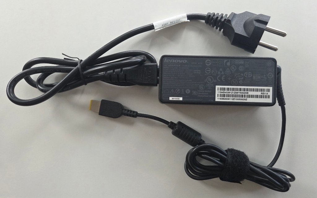 Lenovo lader / adapter 20V 3.25A 65W, Computers en Software, Laptop-opladers, Ophalen of Verzenden, Gebruikt, Lenovo