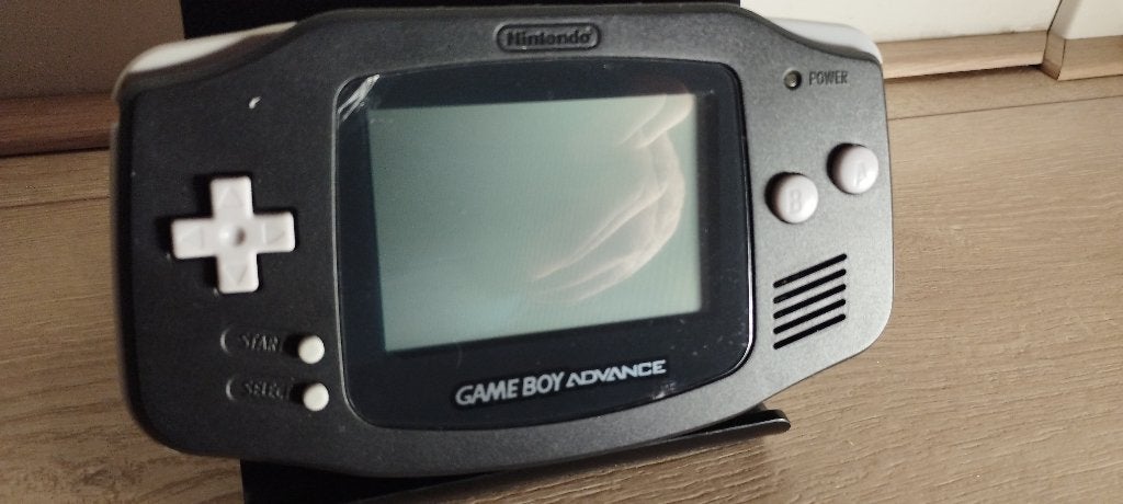 Gameboy advance met een nieuwe case en scherm, Spelcomputers en Games, Spelcomputers | Nintendo Game Boy, Ophalen of Verzenden