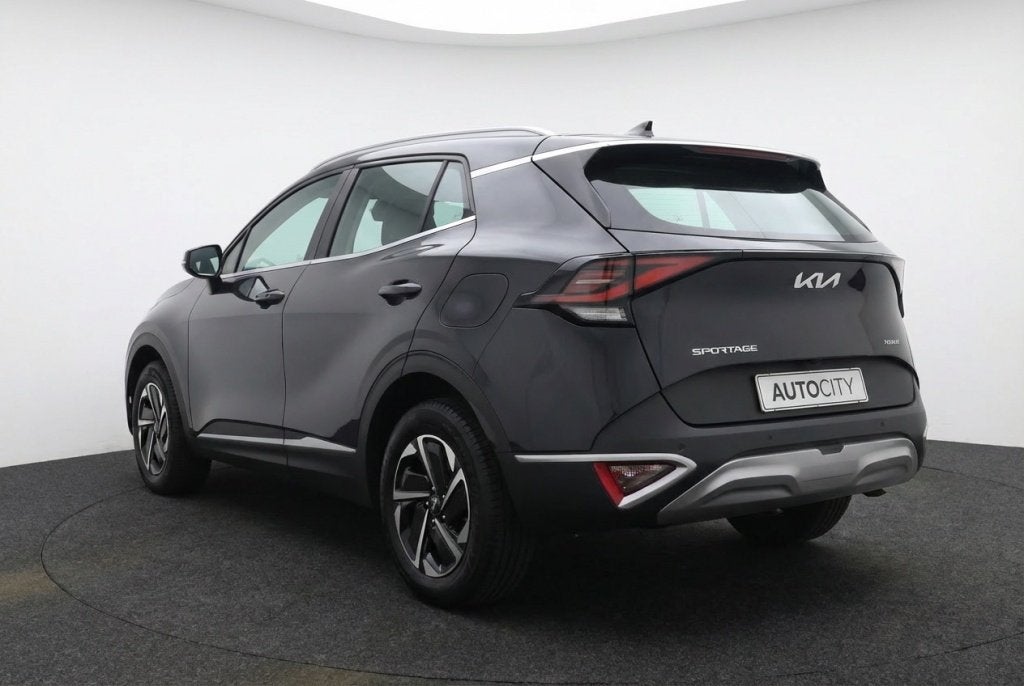 Kia Sportage 1.6 T-GDi Hybrid 230pk Camera l Adaptive Cruise, Auto's, Stof, Gebruikt, 4 cilinders, Bedrijf