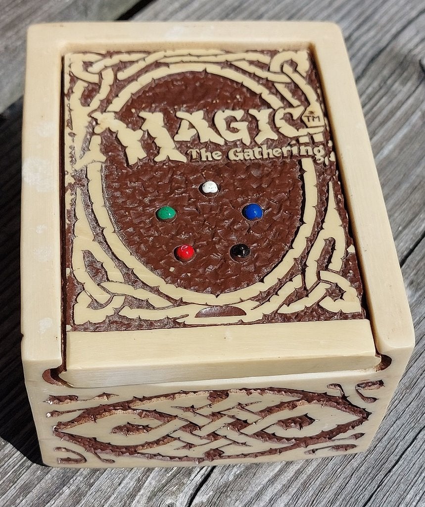 Vintage Magic: The Gathering deckbox 1995 van kunsthars, Ophalen of Verzenden, Gebruikt, Overige typen