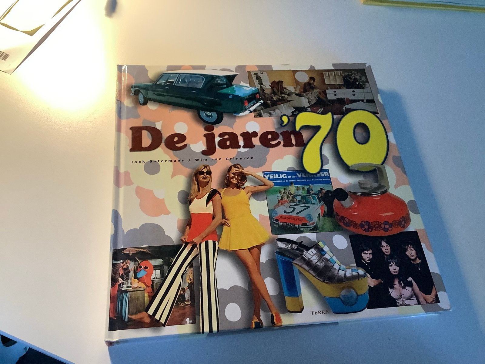 De jaren '70 - Boek over de jaren zeventig, Boeken, Ophalen of Verzenden, Zo goed als nieuw, Overige