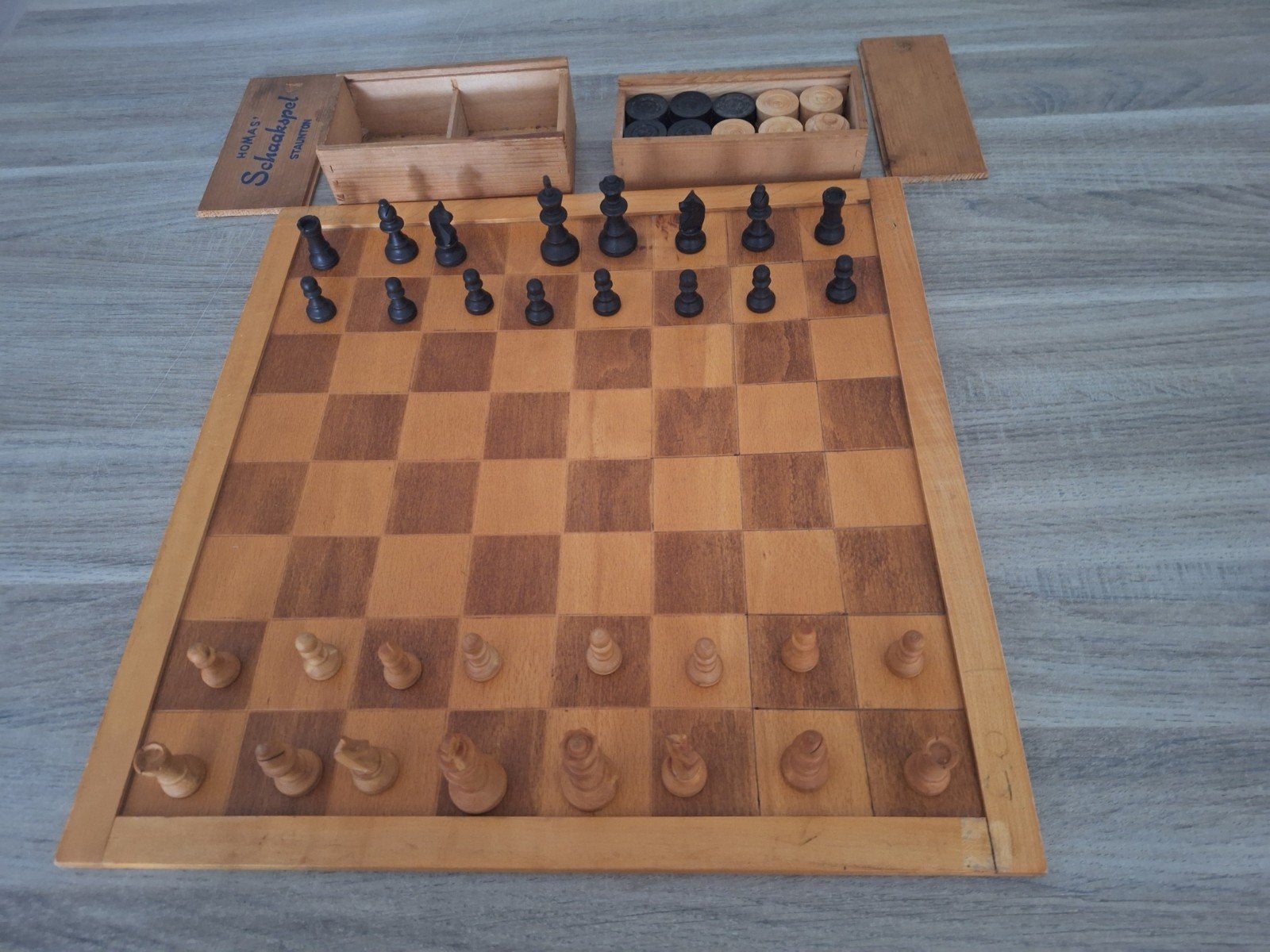 schaak en dam spel homas staunton, Een of twee spelers, Ophalen of Verzenden, Zo goed als nieuw