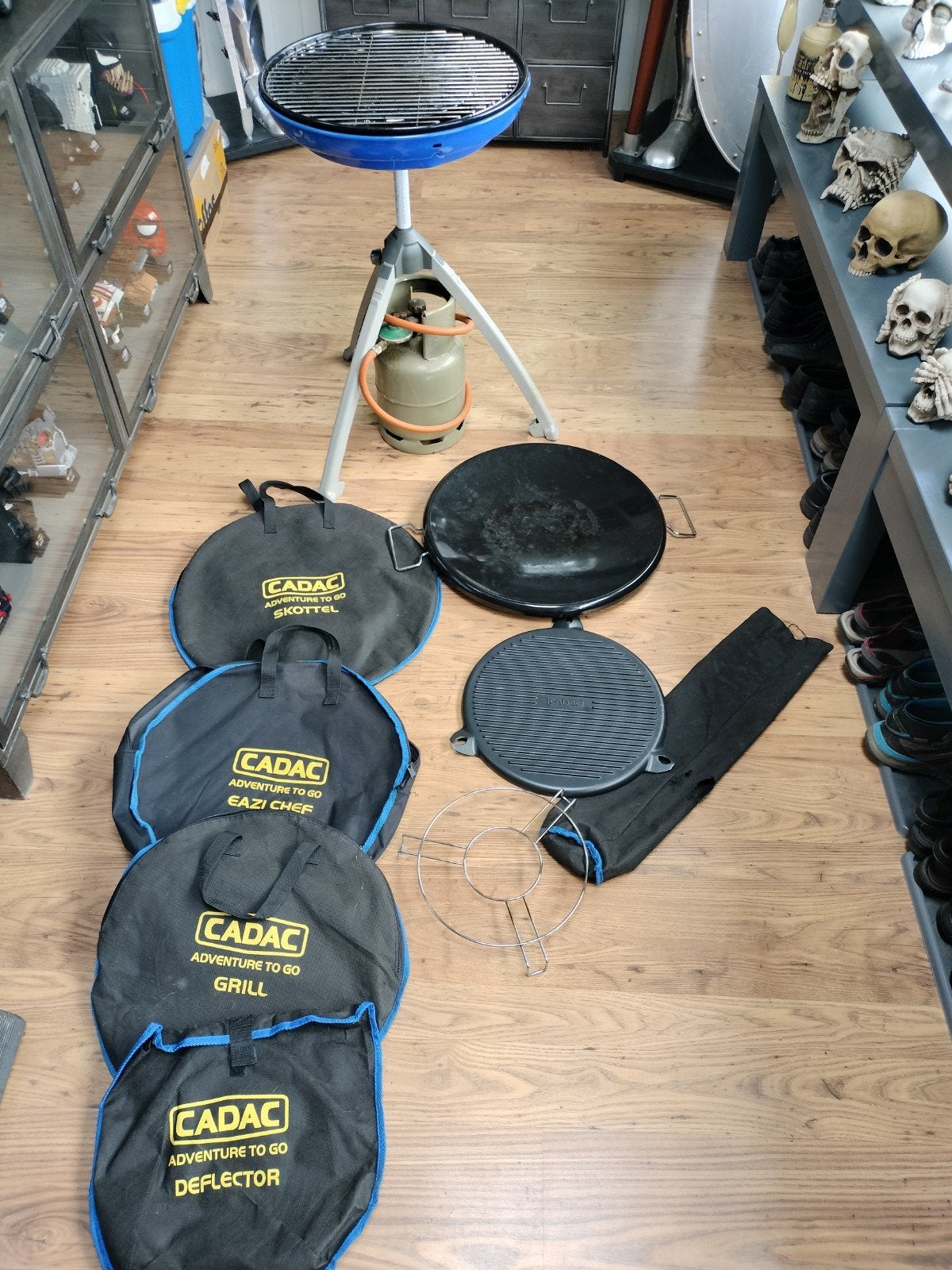 CADAC Skottelbraai (ø 50cm) met gasfles en accessoires, Ophalen, Gebruikt, CADAC