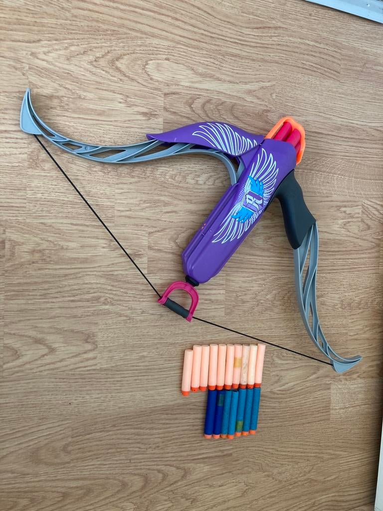 NERF REBELLE MET 16 PIJLTJES, Kinderen en Baby's, Speelgoed | Buiten | Actiespeelgoed, Ophalen, Gebruikt