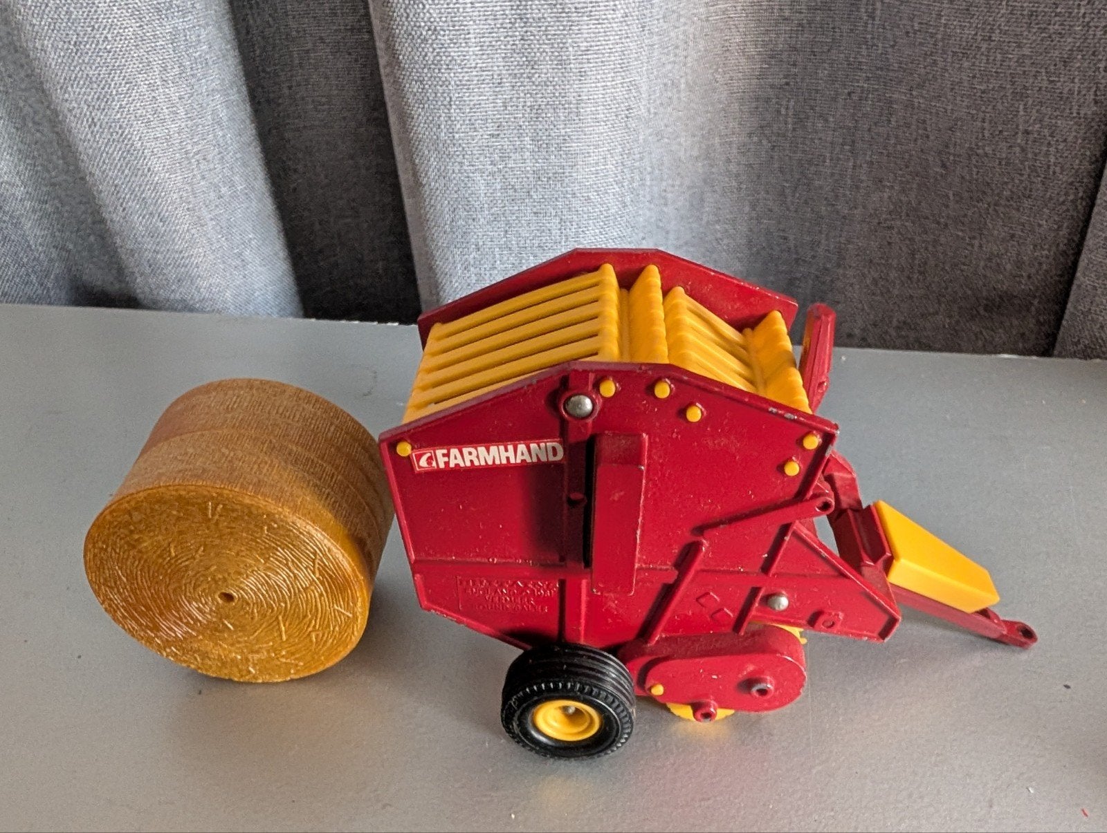 Vintage Britains Farmhand Ronde Balenperset baal Speelgoed, Ophalen of Verzenden
