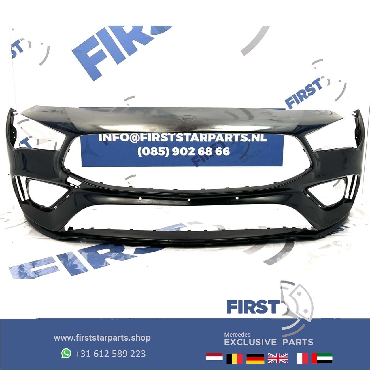 W118 AMG VOORBUMPER CLA BUMPER C118 ZWART WIT GRIJS BLAUW RO, Gebruikt, -, Voor, Ophalen of Verzenden