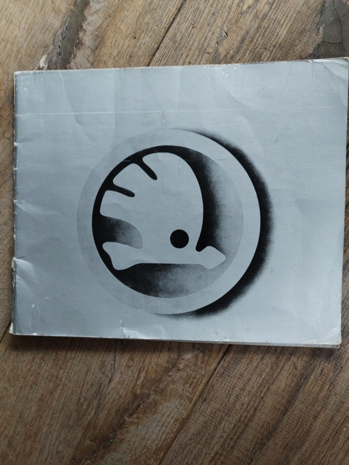 SKODA Historisch Dealer Promotieboek 1970s - Zeldzaam!, Gelezen, Skoda Auto, Ophalen of Verzenden, Overige merken