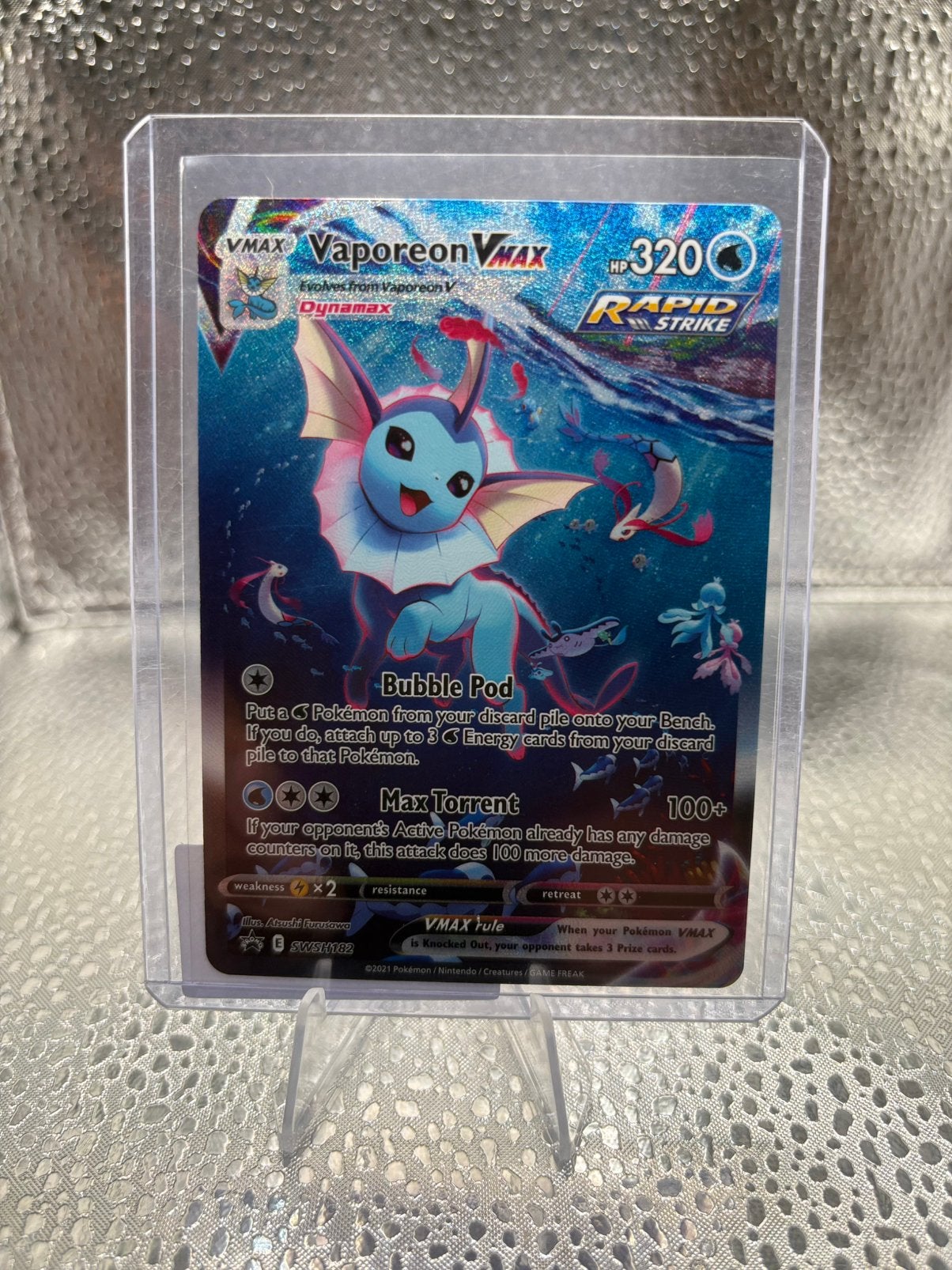 Vaporeon VMAX (SWSH 182) SWSH Black Star Promos - Singles, Ophalen of Verzenden, Zo goed als nieuw, Losse kaart