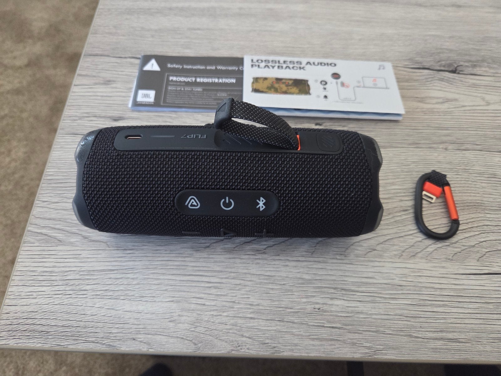 Foto 3 van Gloednieuwe JBL Flip 7