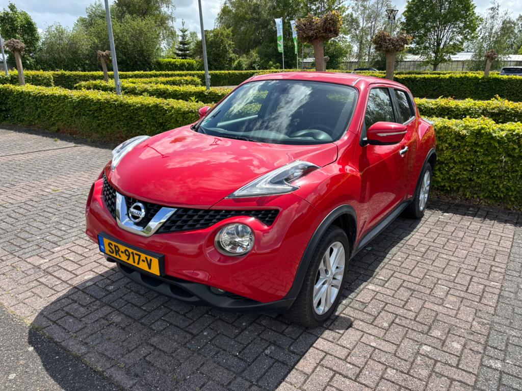 Nissan Juke 1.6 | Automaat | 50.920km | APK tm maart 2027, Auto's, Nissan, Stof, 4 cilinders, 49 €/maand, Grijs