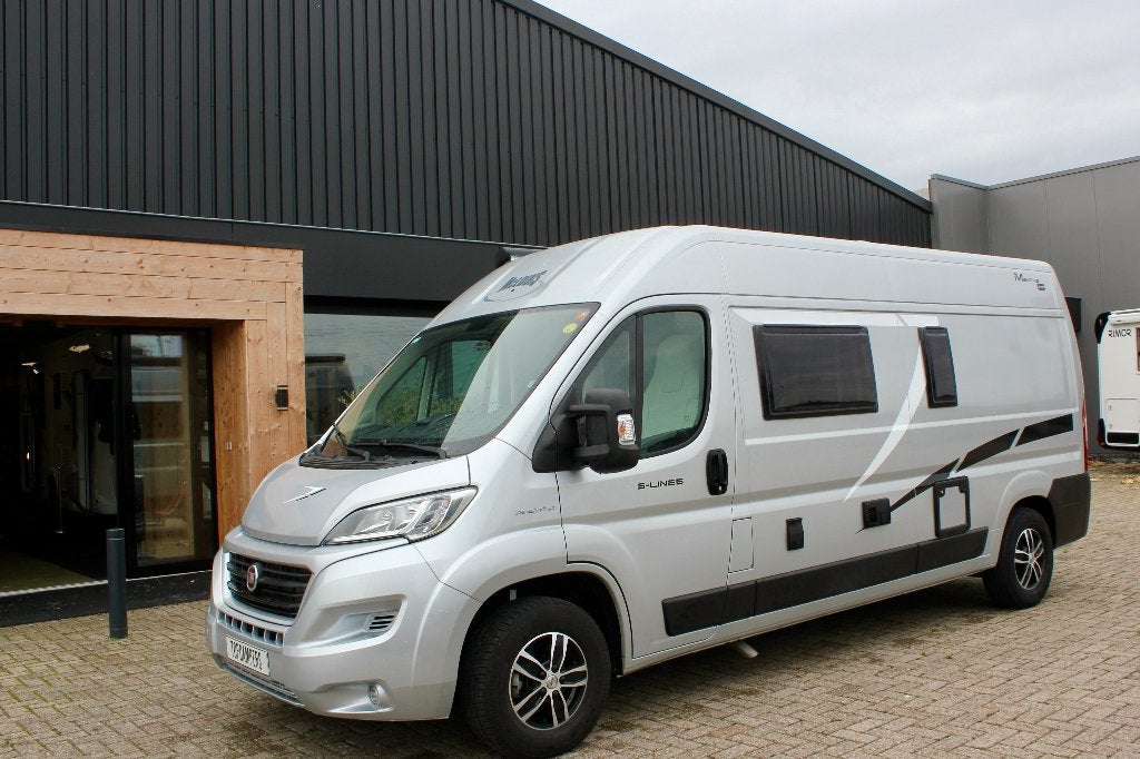 Mc Louis Menfys S-Line Van (5.40m zeer compact, airco ), Caravans en Kamperen, Campers, Standaard zit, Ringverwarming, Fiat, Bedrijf