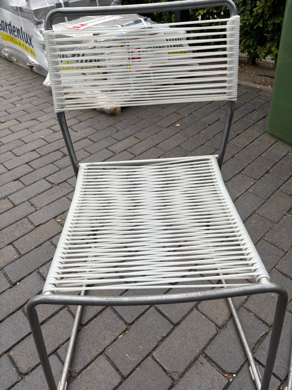 Lichte stoelen grijs wit, Huis en Inrichting, Ophalen, Gebruikt, Vier, Metaal