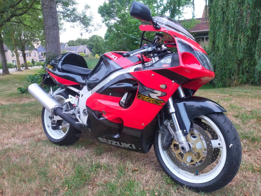 Erg mooie kuipset inclusief tank voor een GSX-R750, Motoren, Ophalen