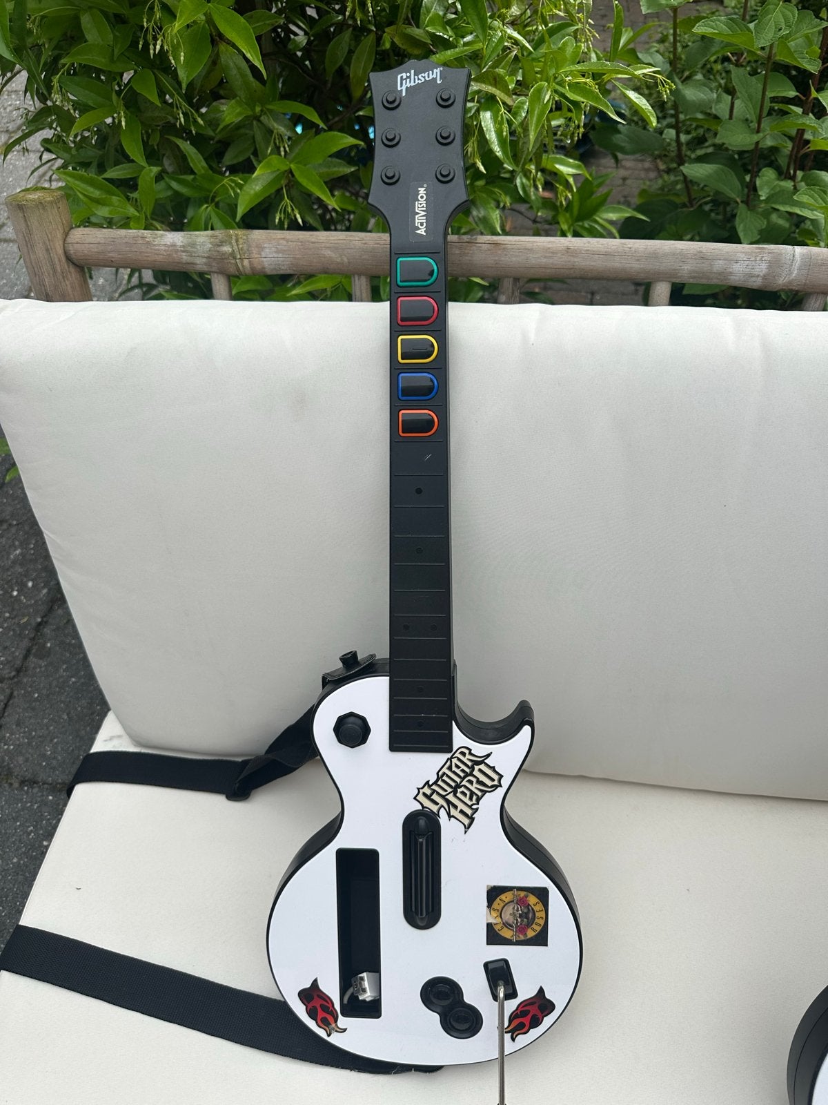 Guitar Hero Wii Gitaar - Wi, Spelcomputers en Games, Games | Nintendo Wii, Gebruikt, Muziek, 1 speler, Vanaf 7 jaar, Eén computer