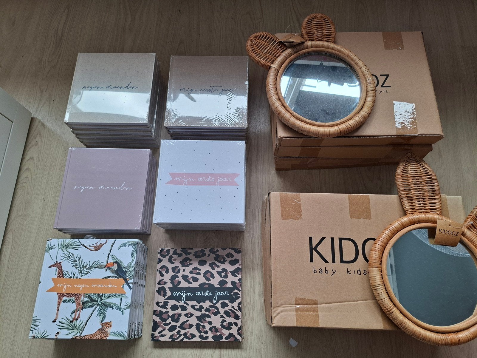 Kidooz boeken €5 en spiegels €8,50 alles is nieuw, Ophalen of Verzenden, Nieuw