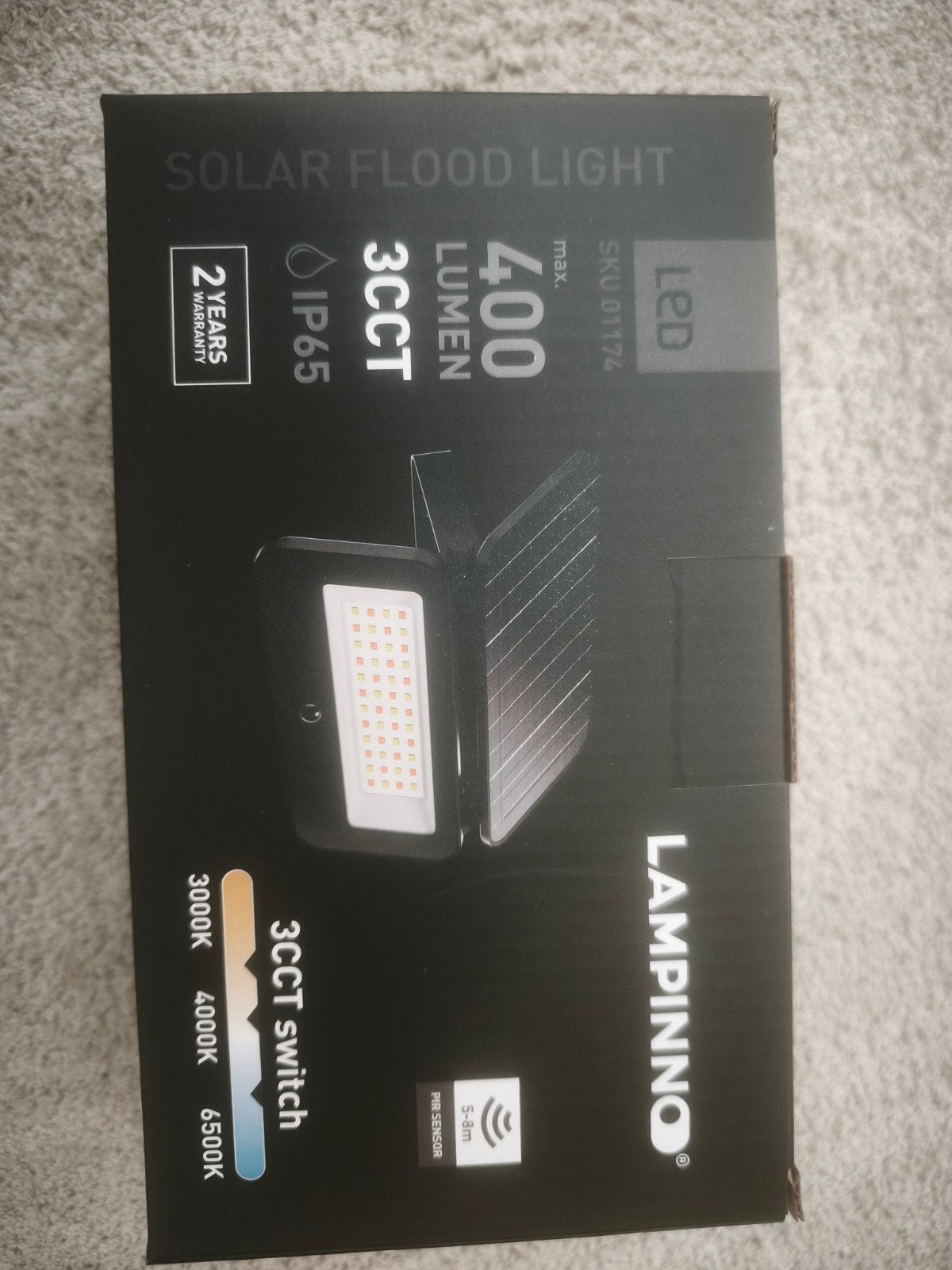 Lampinno Solar Flood Light - 400 Lumen met Bewegingssensor, Ophalen, Zonne-energie, Kunststof, Led
