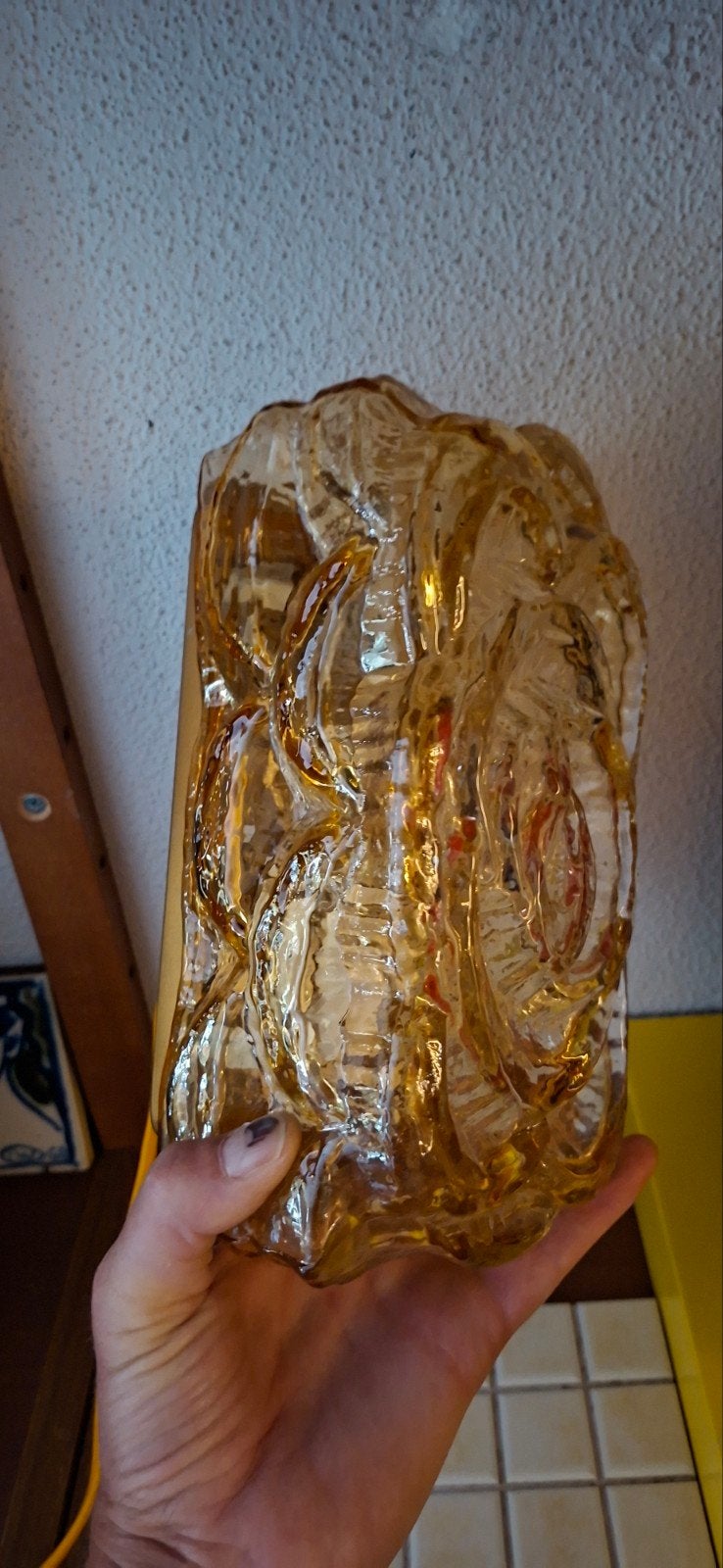 prachtige amber kleurig glazen vintage wandlamp, Ophalen of Verzenden