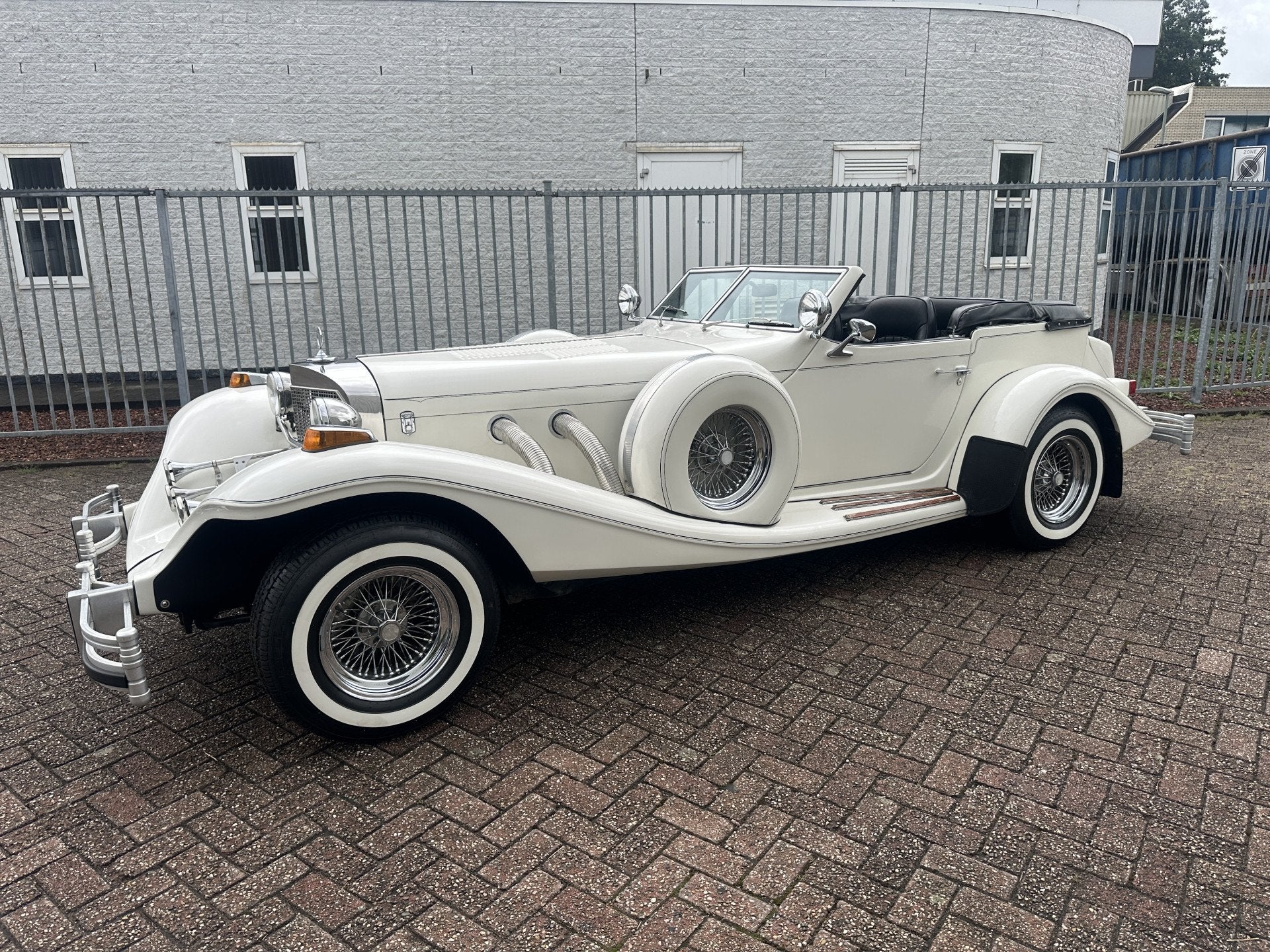 Excalibur Serie IV Phaeton (bj 1981, automaat), foto 7