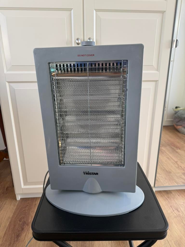 Tristar halogeen kachel 400-800 en 1200 watt, Ophalen, Gebruikt