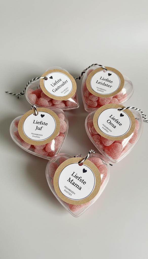 Hartvorm Frambozen Hartjes Mama Oma Juf Leidster Gastouder, Overige typen, Nieuw, Ophalen of Verzenden, X