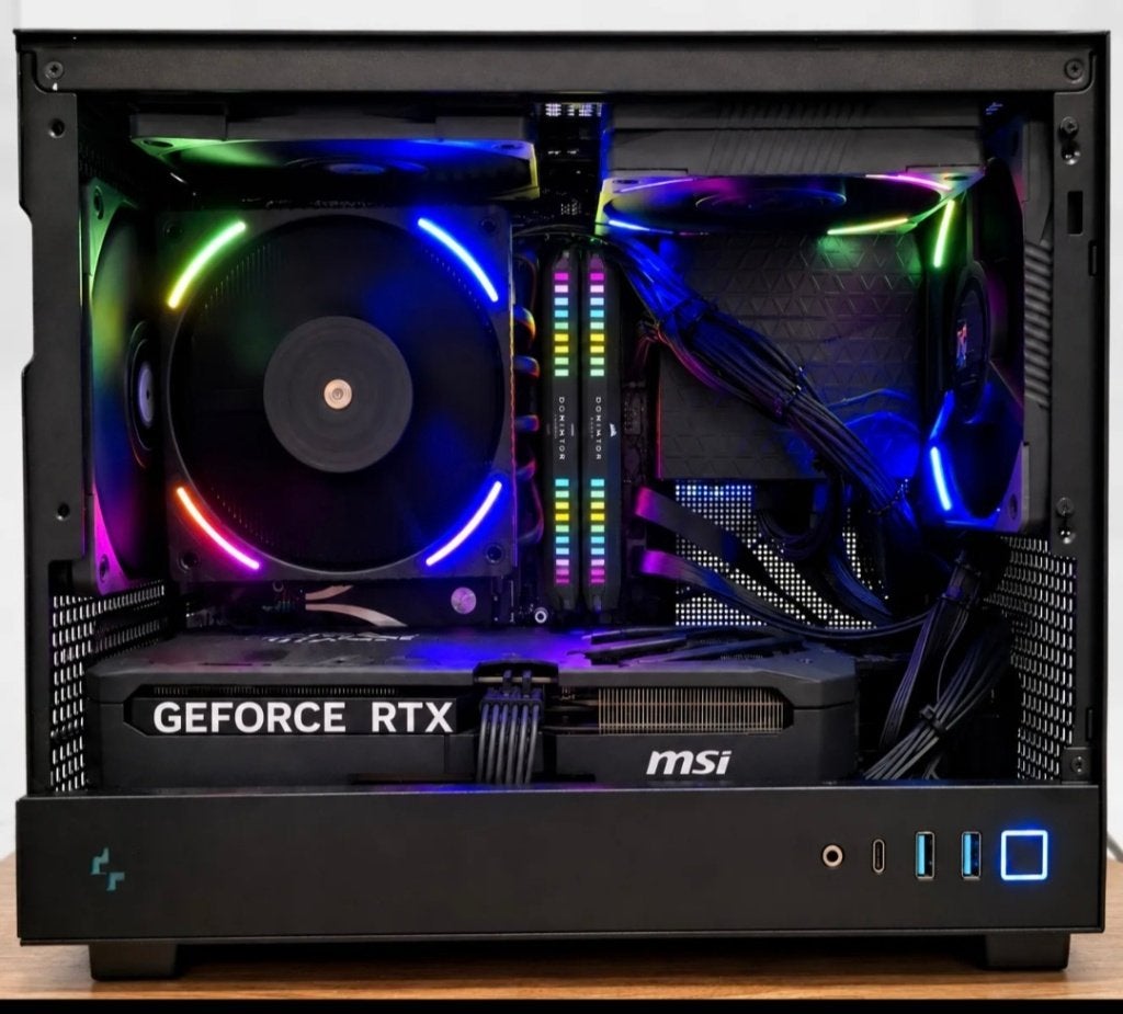 Deepcool Game PC Mini  RTX 5070, Computers en Software, 32 GB, Ophalen of Verzenden, Zo goed als nieuw, Gaming